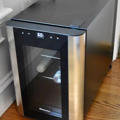 Wine Enthusiast small wine cooler