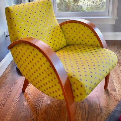 Aida Diseno Gabriel Teixido lime yellow chair