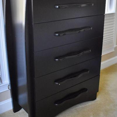 Dialogica 5-drawer dresser