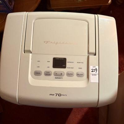 Sale Photo Thumbnail #252