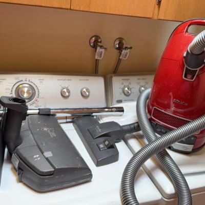 Cherry Red S8390 Miele Cannister Vacuum w/Attachments 