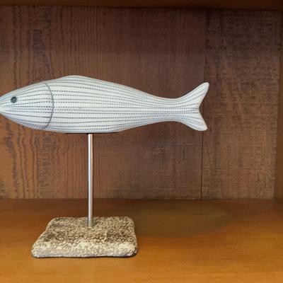 White Fish w/Stripes on Stand 