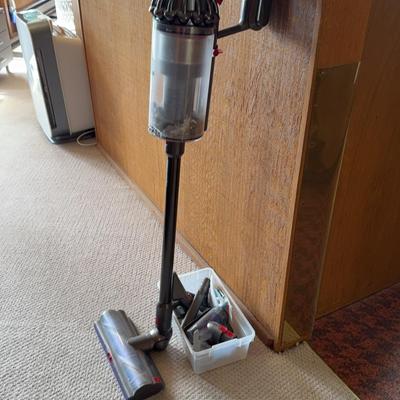 Dyson 