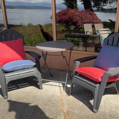 Andirondek Chairs & Metal Tables 
