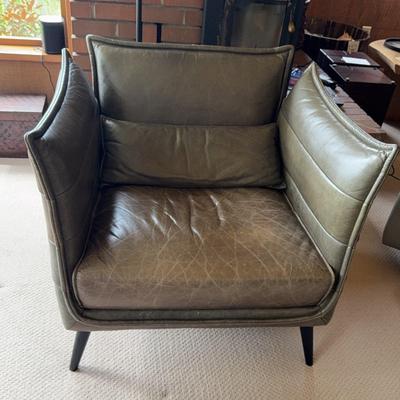 White Feathers Intl Green Leather Club Chair #1