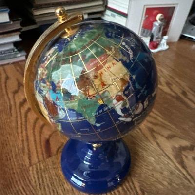 Globe