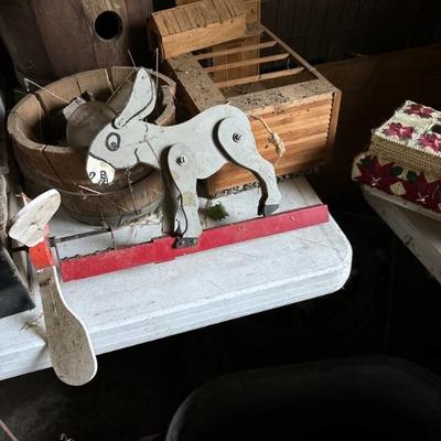Estate sale photo