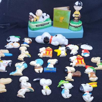 Snoopy and Charlie Brown Jewelry Boxes And Magnets