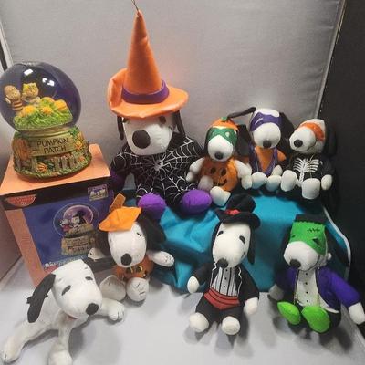 Snoopy Pumpkin Patch Stuffed Collectibles 