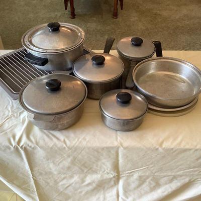 Aluminum pots/pans