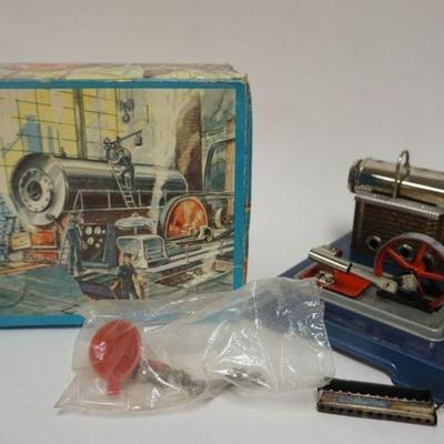 1140	VINTAGE WILESCO STEAM ENGINE IN BOX
