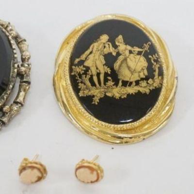 1227	ASSORTED CAMEOS, GOLD EARRINGS, STERLING SILVER RING AND 2 COSTUME PINS

