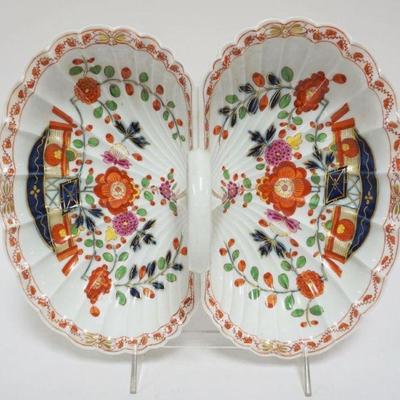1031	MEISSEN PORCELAIN DIVIDED SERVING DISH W/HANDLE, APPROXIMATELY 12 IN X 10 IN X 5 IN HIGH
