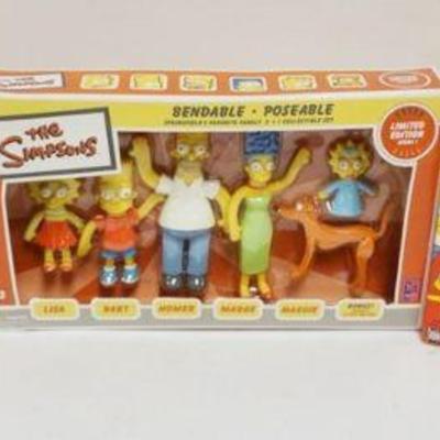 1155	THE SIMPSONS PLAYMATES FIGURES AND N.J. CROSE BENDABLE FIGURES UNOPENED
