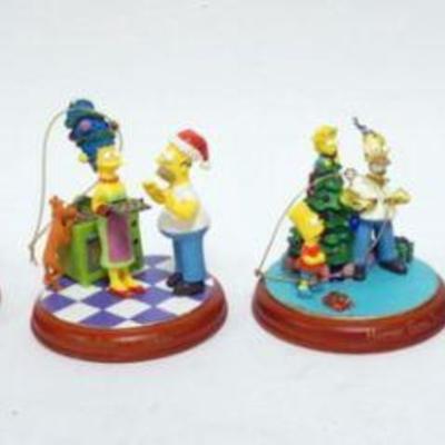 1172	THE SIMPSONS CHRISTMAS ORNAMENTS - 6
