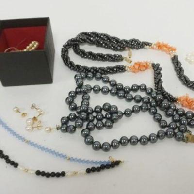 1232	ASSORTED LADIES PEARL JEWELRY INCLUDING NECKLACE WITH STERLING CATCH, 1 NEEDS REASSEMBLY, EARRINGS & SEED PEARL BRACELET, ETC
