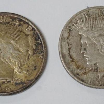 1196	2 1922 PEACE SILVER DOLLARS
