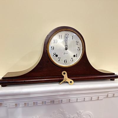 Sessions Mohagany Mantle Clock