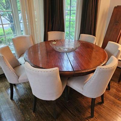 Woodland Furniture Round Table with 7 Restoration Hardware Chairs
