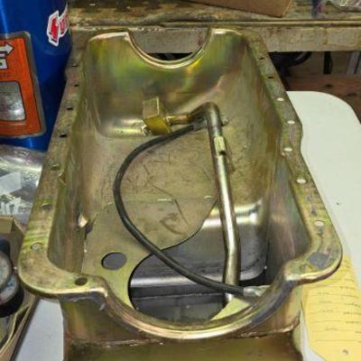 Oil pan