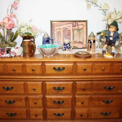 Flander the Field of Quality 1960's 9 Drawers