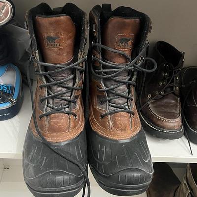 Duck boots