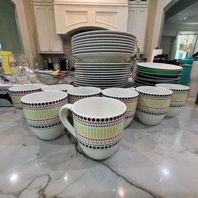 Lenox Kate Spade Hopscotch Drive 45 piece dinnerware set