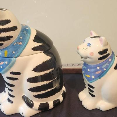 Coco Dowley Set Of Porcelain Cat Pitcher And Cookie Jar
