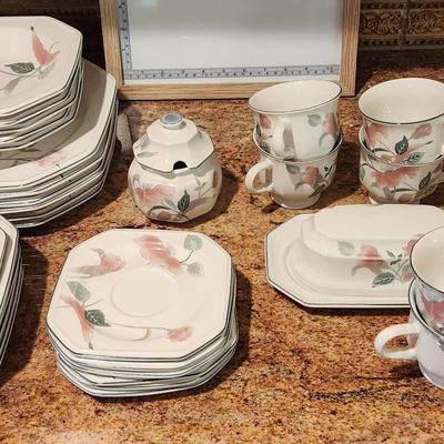 Vintage Mikasa Silk Flowers Dish Set