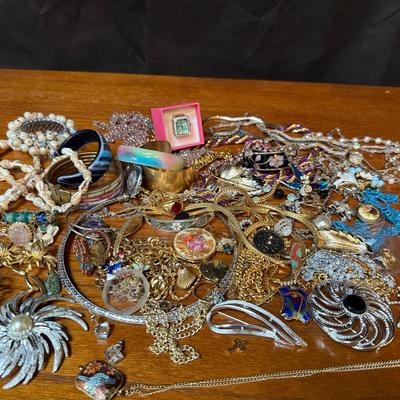 Costume Jewelry 