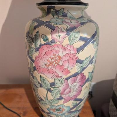 Asian style lamp