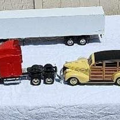 Cast Iron Trucks And Cars #4