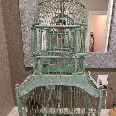 Wooden Birdhouse 