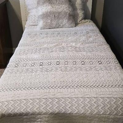 Cream Twin Bed With Comfy Set #1