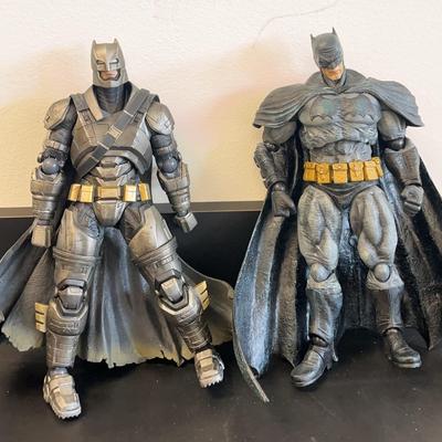 Play Arts Batman Vs. Superman Dawn of Justic Armored Batman & Arkham Knights Batman Action Figures