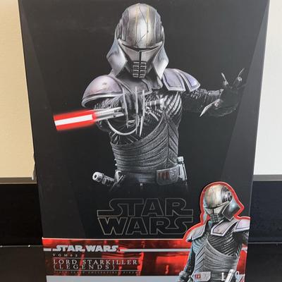 Hot Toys Star Wars Lord Starkiller (Legends) Action Figure