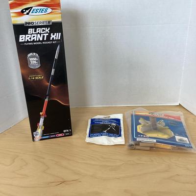 ESTES Pro Series II Rocket Kit And Fin Alignment Guide, Recovery Wadding