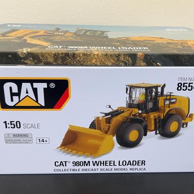 CAT 980M 1:50 Scale Wheel Loader Model 
