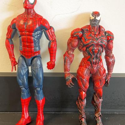 Hasbro Marvel Legends Spiderman & Marvel Play Arts Venom Varient Action Figures