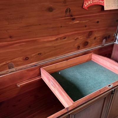 Lane cedar chest