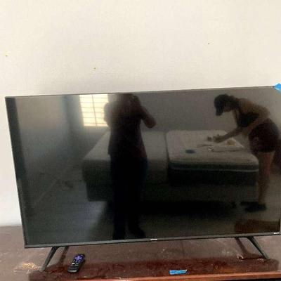 Hisense 50" TV With Remote