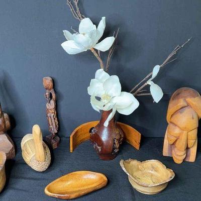 Wooden decor