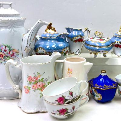 “Porcelaine De Versailles” Trinket Box and More
