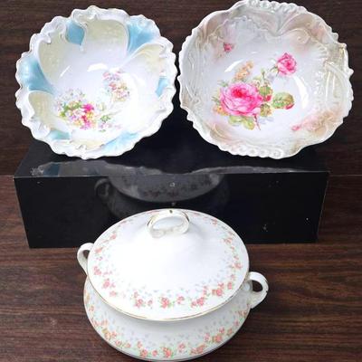 "Homer Laughlin" Covered Casserole Dish and More
