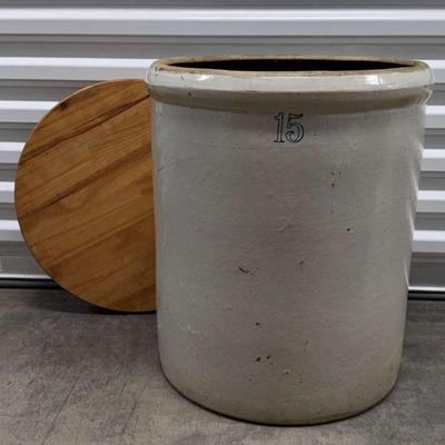 15 Gal. Stoneware Crock (1100)