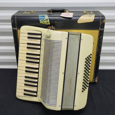 Scandalli Accordian 172/87 Made In Italy (1100)