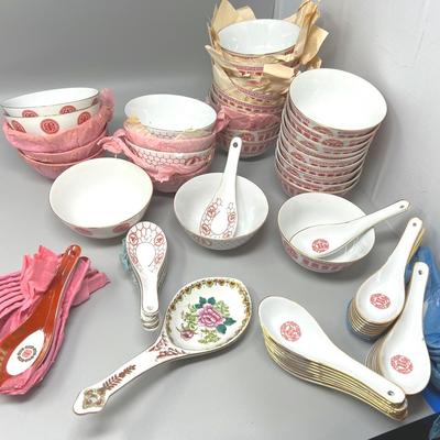 Vintage Soup Bowls & Spoons