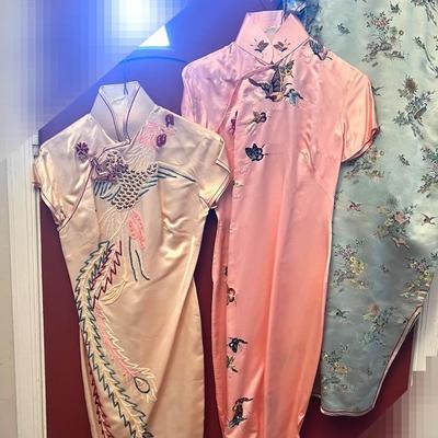 Chinese Women’s Dresses, Petite