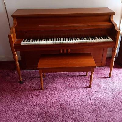 "Grand" 1911 Upright Piano