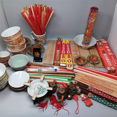 Chopsticks & Chinese Dishware 
